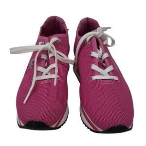 EUC Size 6M Women's Michael Kors Pink Athletic Shoes